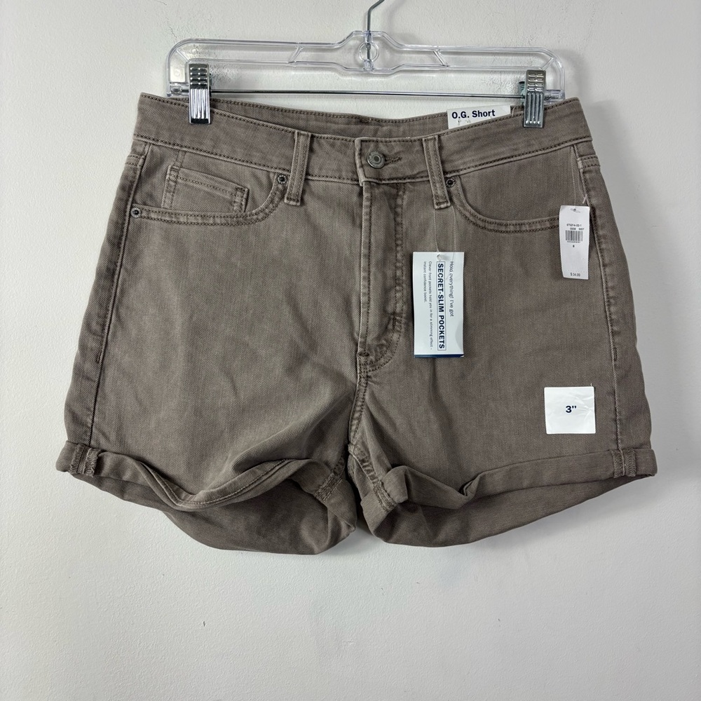 Old Navy O.G. Short Womens 8 High Rise 3" Inseam Classic Neutral Minimal Comfort